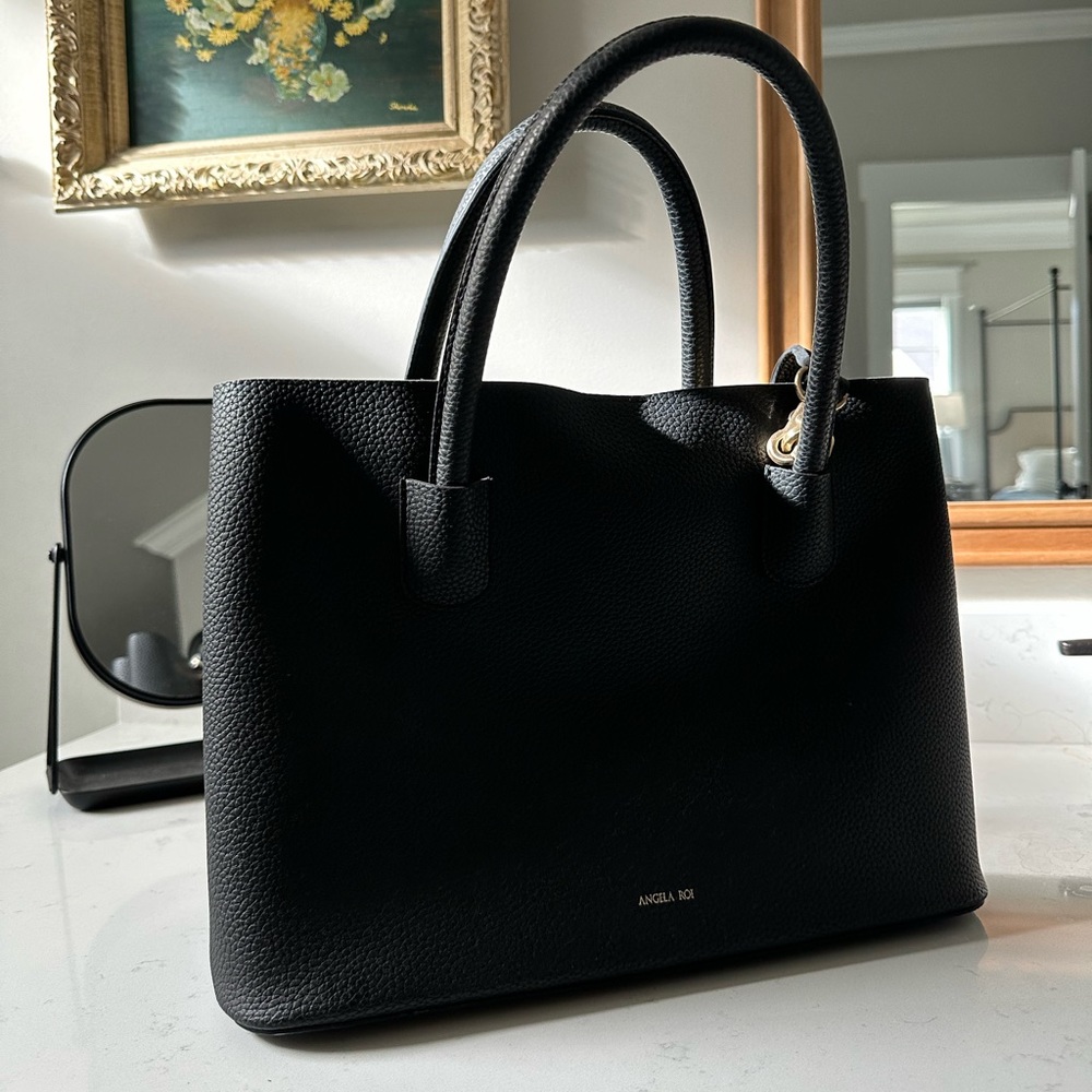 Angela Roi Cher Tote Black (sold out online!)